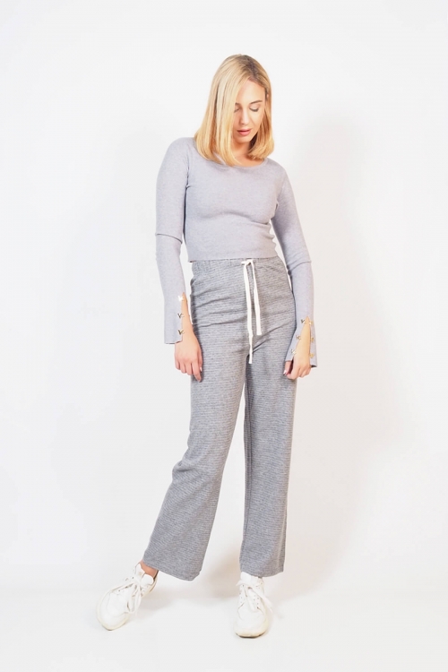 Soft knitted embossed pants